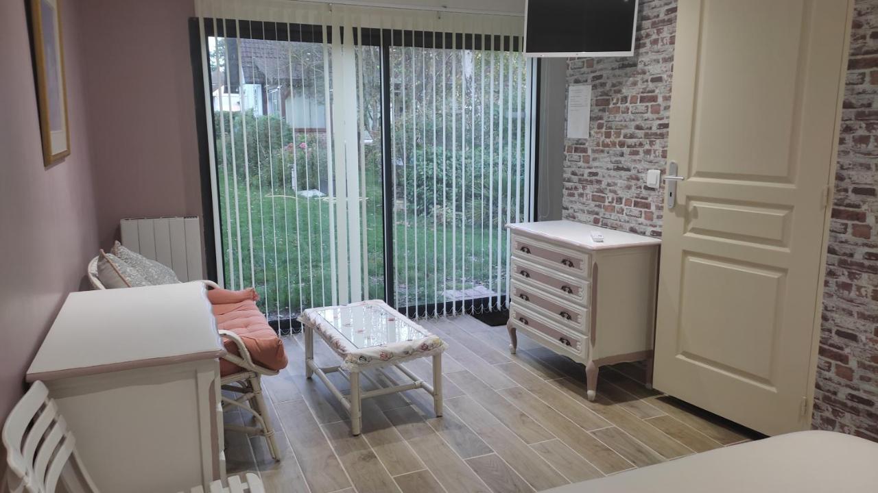 Chez Chon Et Jean-Marie Appartamento Hermanville-sur-Mer Esterno foto